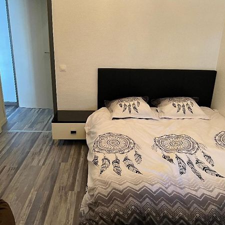 Appartement Proche Gare Routiere Menton Exterior photo